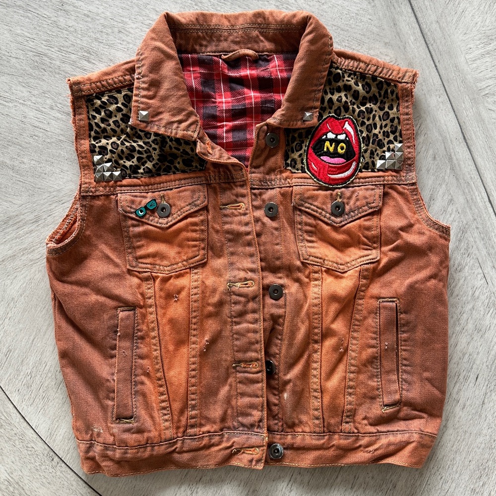 Youth-Kids Rust Orange Denim Punk Vest Leopard Trim Studs lots of pockets - Med